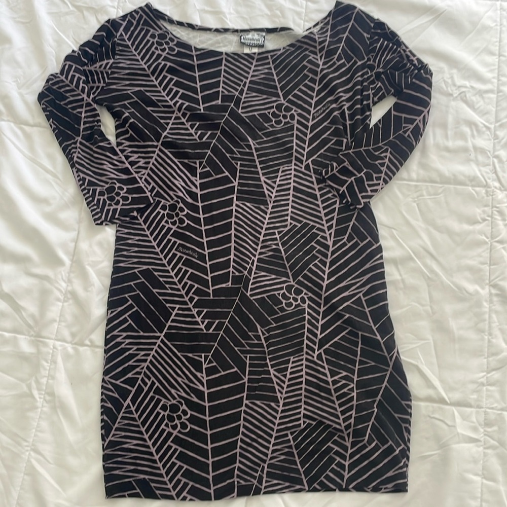 Cute bodycon Manuheali’i dress